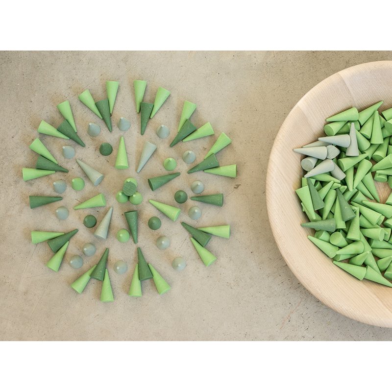Wood Mandala Cones 36 pcs (Green)