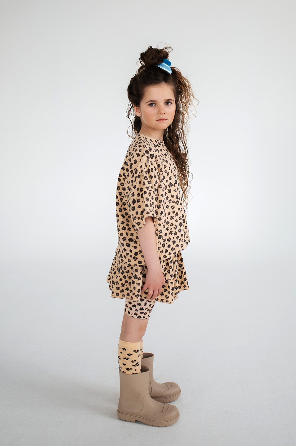 Handsome Tee - Leopard Flower