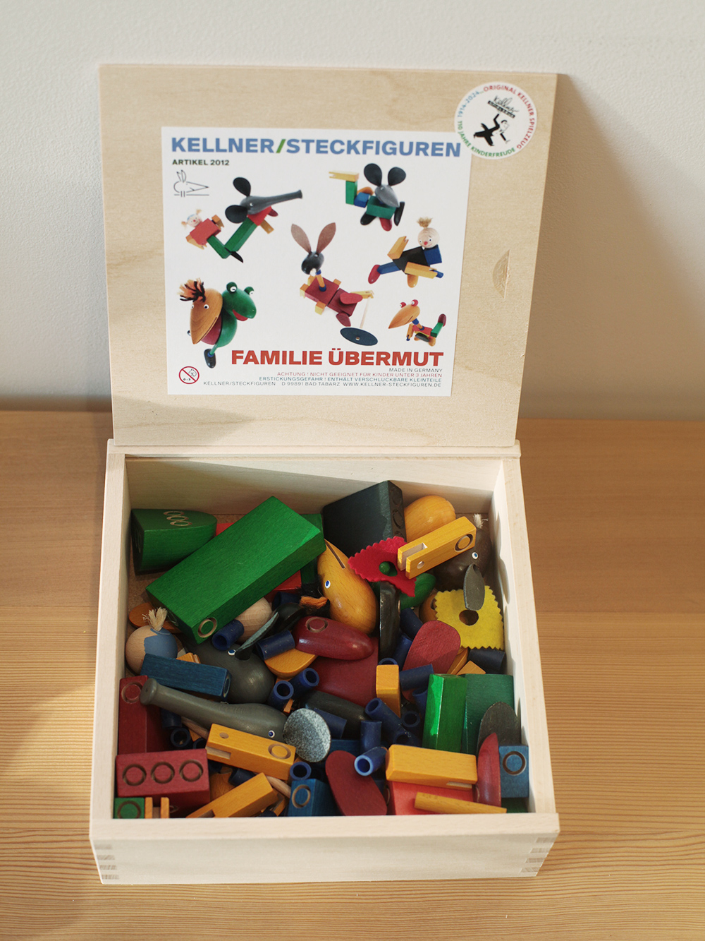 Uebermut Family Plug-in Construction Toy