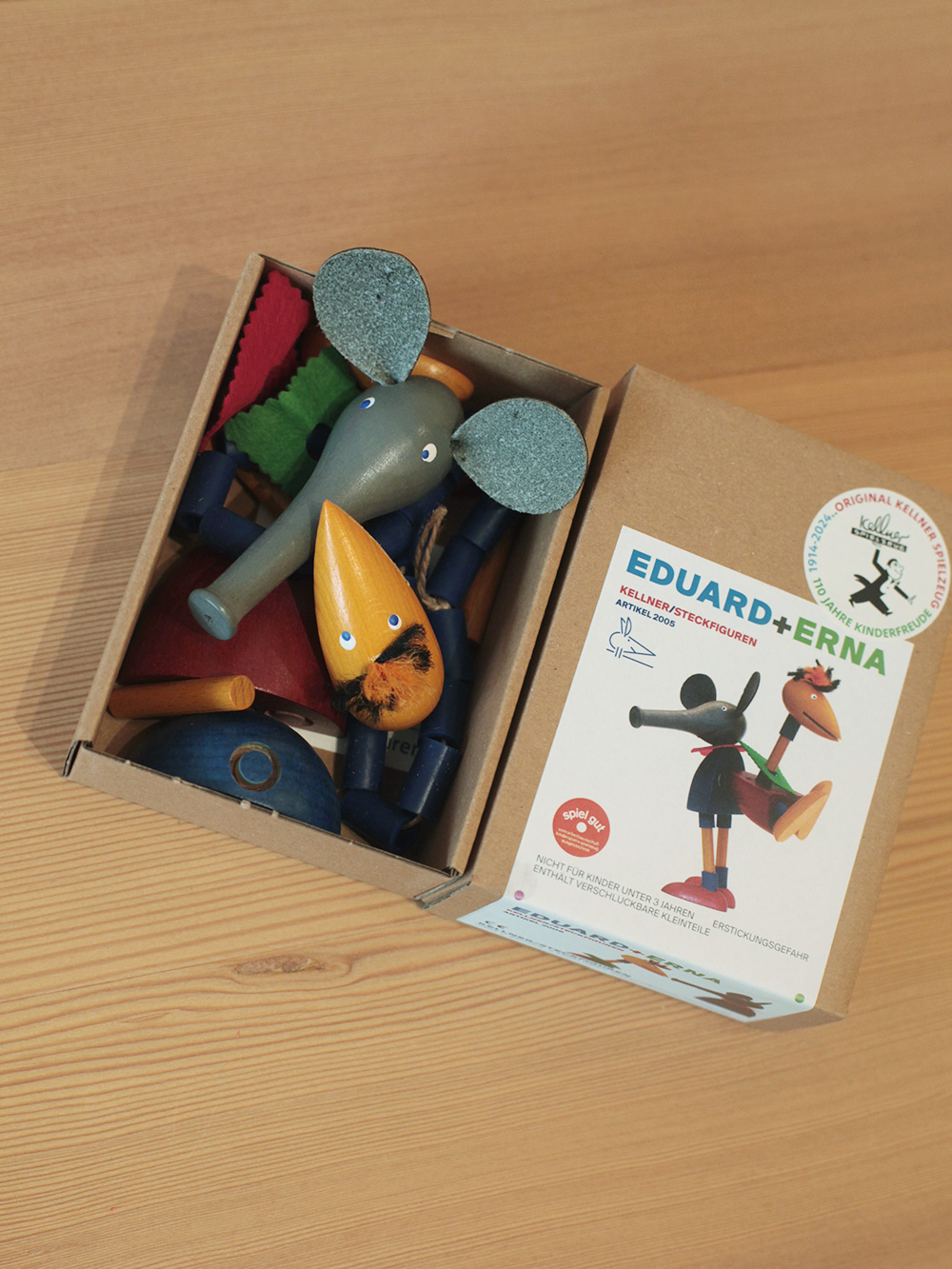 Eduard and Erna Plug-in Construction Toy