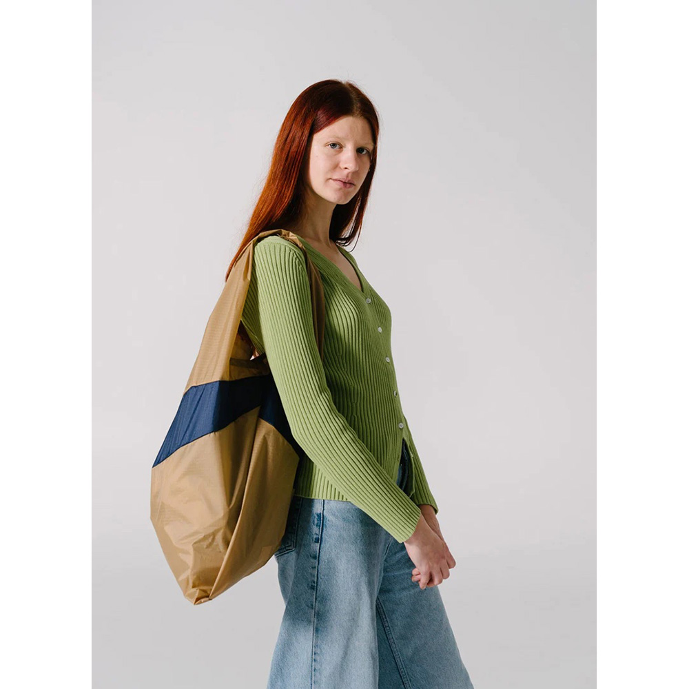 The New Shopping Bag Camel & Navy Large